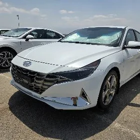 Hyundai Elantra 2021