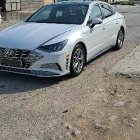Hyundai Sonata 2021