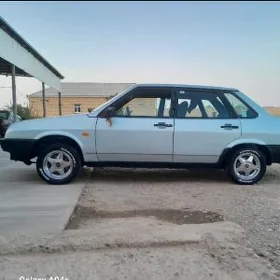 Lada 21099 2003