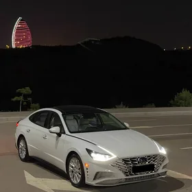 Hyundai Sonata 2021