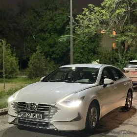 Hyundai Sonata 2021