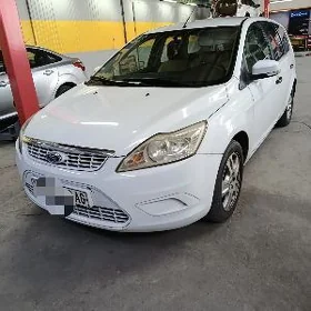 Ford Focus 2010