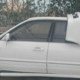 Nissan Maxima 1995