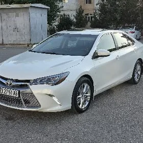 Toyota Camry 2017