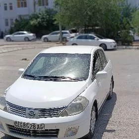 Nissan Versa 2010