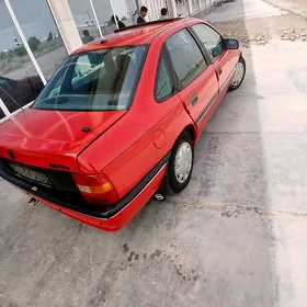 Opel Vectra 1992