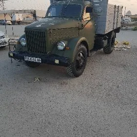 Gaz 52 1981