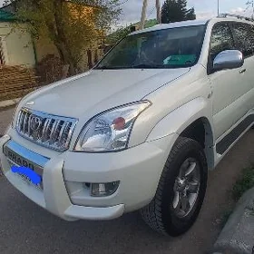 Toyota Land Cruiser Prado 2005