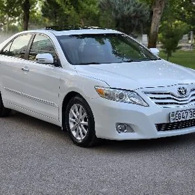 Toyota Camry 2010