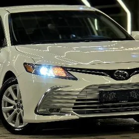 Toyota Camry 2020