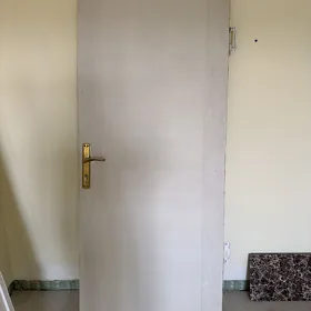 Дверь
