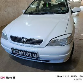 Opel Astra 2000