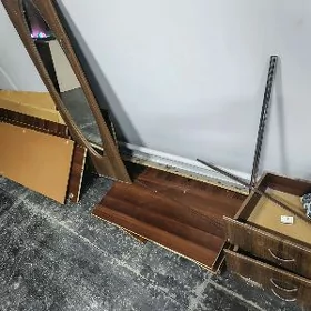 mebel dlya gardiroba,