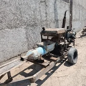 MTZ T-28 1990
