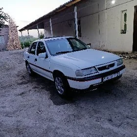 Opel Vectra 1990