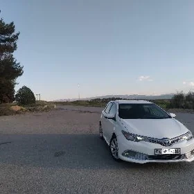Toyota Corolla iM 2017