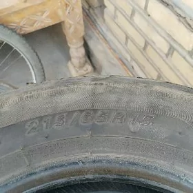 215/65R15