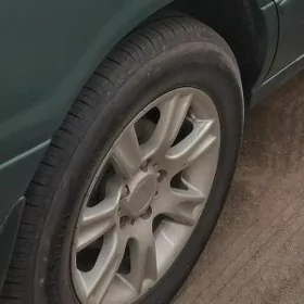 15 lik Toyota diska