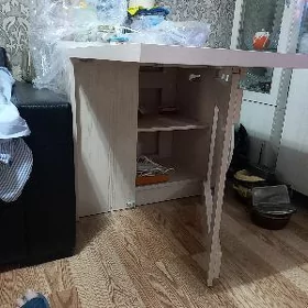 Стол