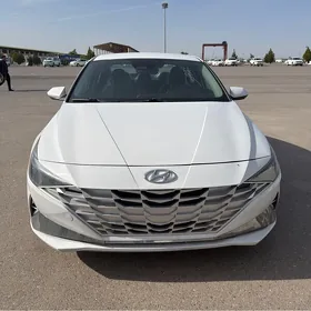 Hyundai Elantra 2021