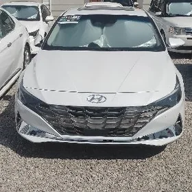 Hyundai Elantra 2021