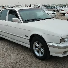 BMW 535 1990