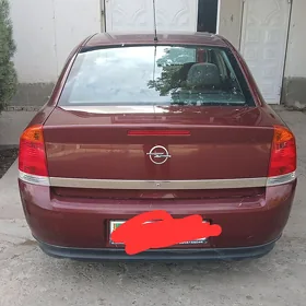 Opel Vectra 2004