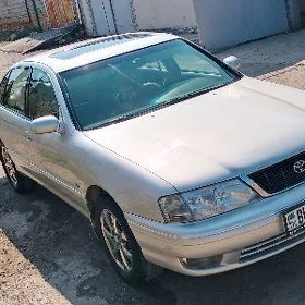 Toyota Avalon 1999