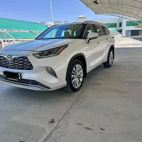 Toyota Highlander 2020