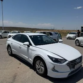 Hyundai Santa Fe Hybrid 2020