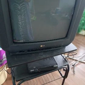 телевизор