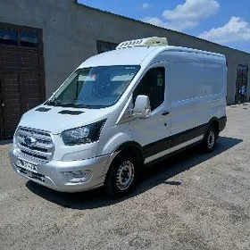 Ford Transit Cargo Van 2022
