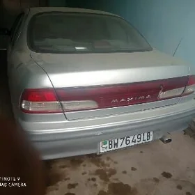Nissan Maxima 1998