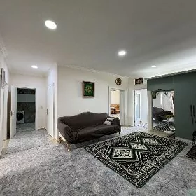 Gurtly17 4et 4kom 160m² liftli