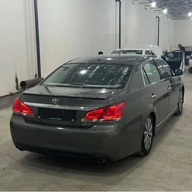 Toyota Avalon 2011