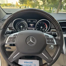 Mercedes-Benz ML400 2014