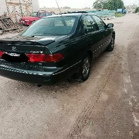 Toyota Camry 2001