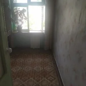 КОМНАТА С ХОЗЯЙКОЙ