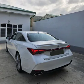 Toyota Avalon 2020