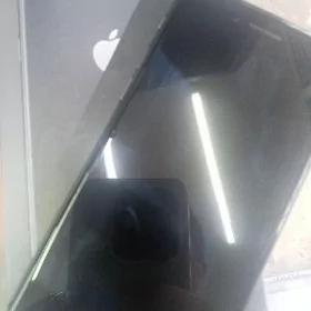 IPHONE 8 78%pam64!!!