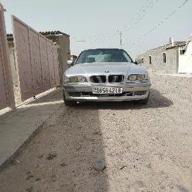 BMW 740 1999