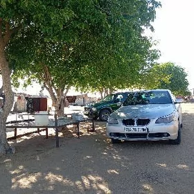 BMW E60 2003