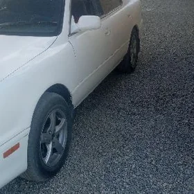 Toyota Camry 1991
