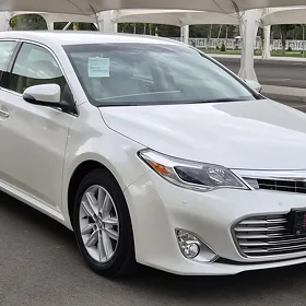 Toyota Avalon 2013