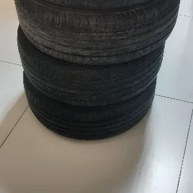 Teker 215/55R17 yokohama