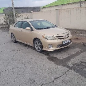 Toyota Corolla 2012