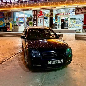 Opel Signum 2003
