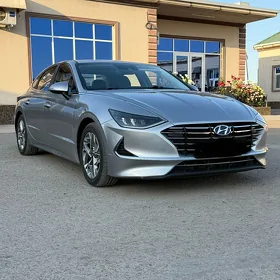Hyundai Sonata 2021
