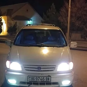 Toyota Sienna 2002