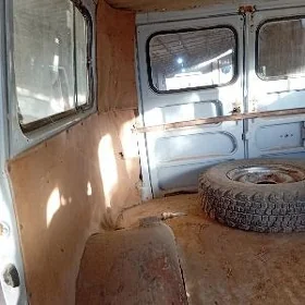 UAZ 2206 2000